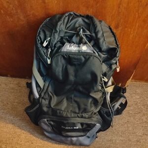 Black Outdoor Backpack for Men La Fuma Nazca 40